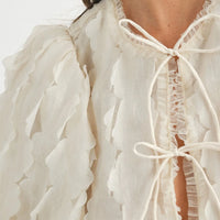 Textured Scallop Puff Sleeve Blouse Top