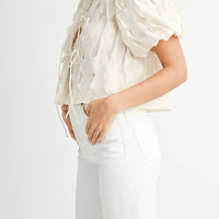 Textured Scallop Puff Sleeve Blouse Top