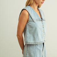 Women’s Sleeveless Denim Sailor Collar Button Front Top