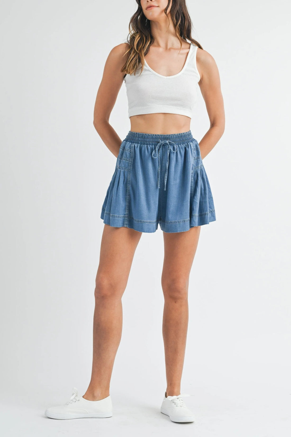 Side Pleated Flare Denim Shorts