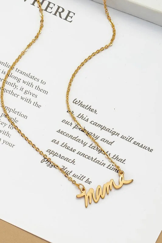 Mama pendant Necklace
