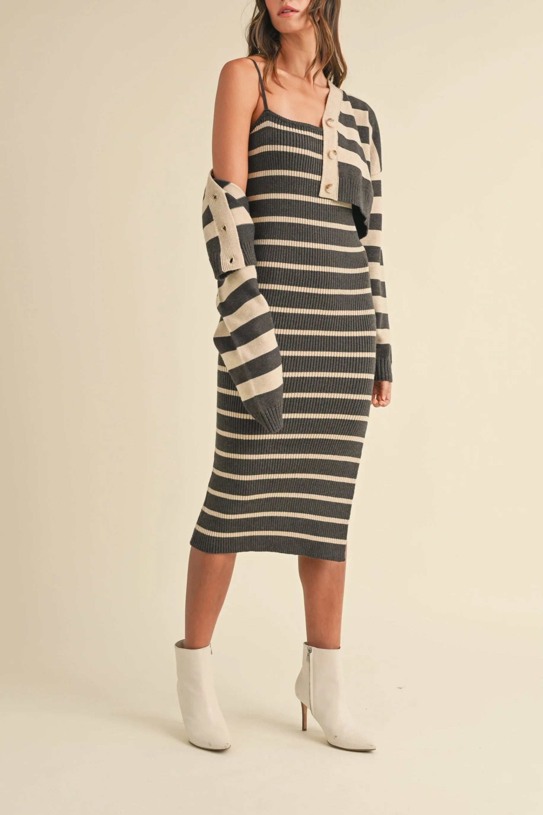 Bodycon Midi Dress & Crop Cardigan Set – Elegant & Trendy Outfit