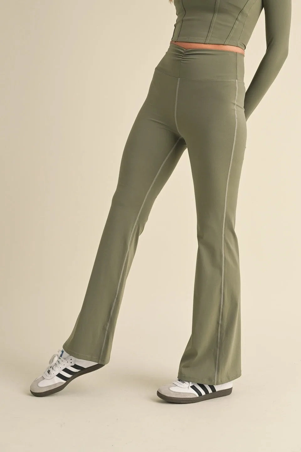 Ruched Waist Flare Leggings