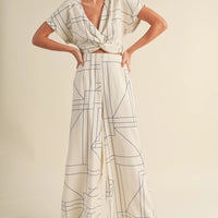 Grid Pattern Crop Blouse