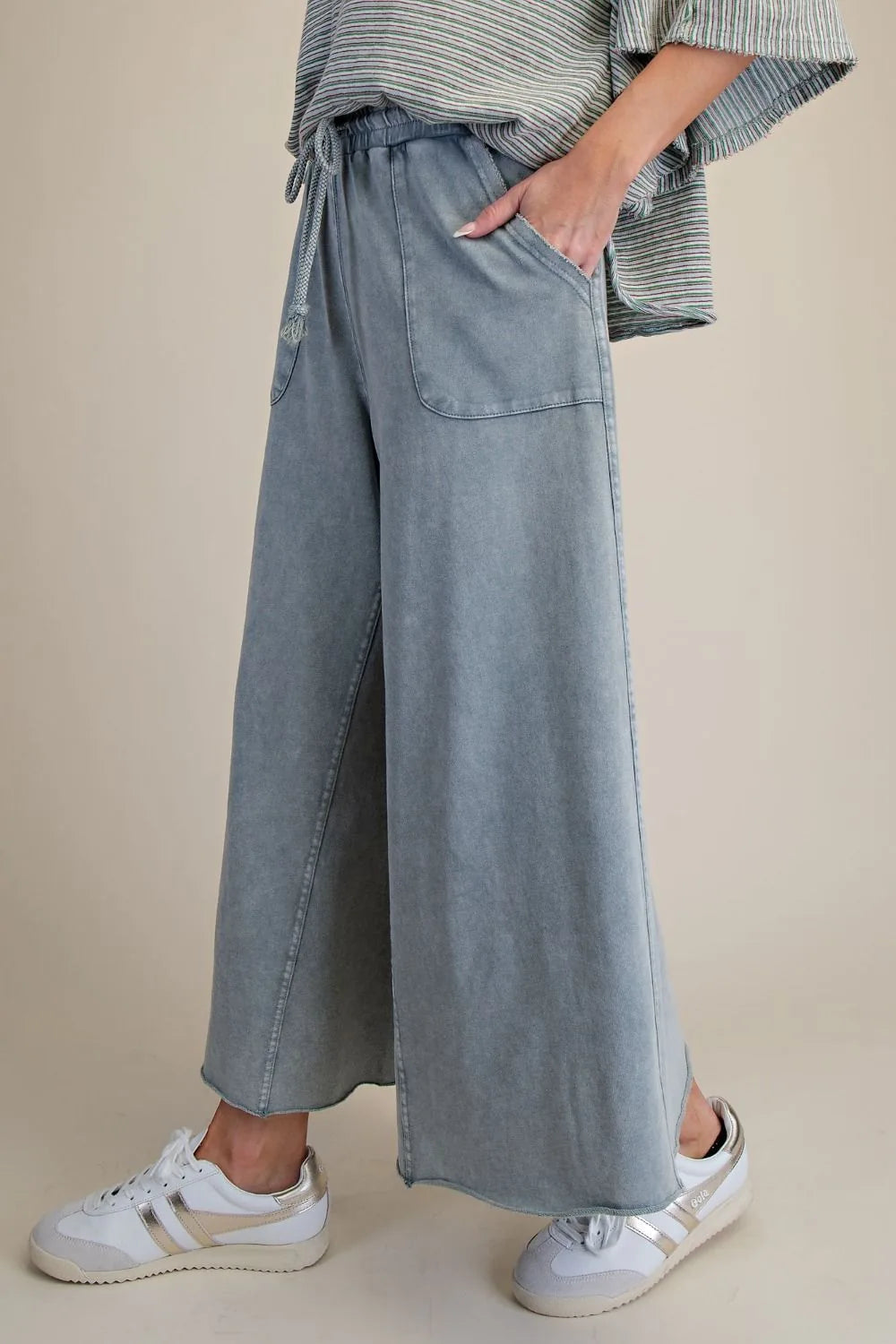 Relaxed Fit Washed Wide Leg Pants