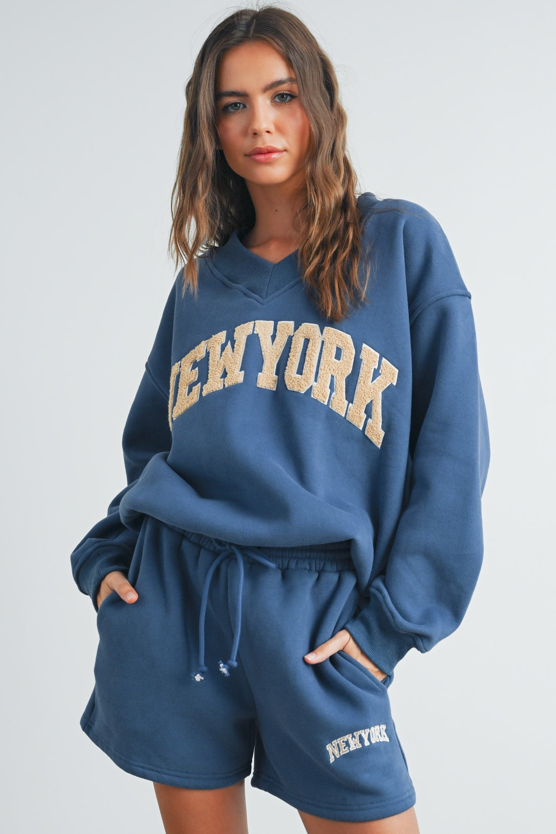 New York V Neck Sweatshirt