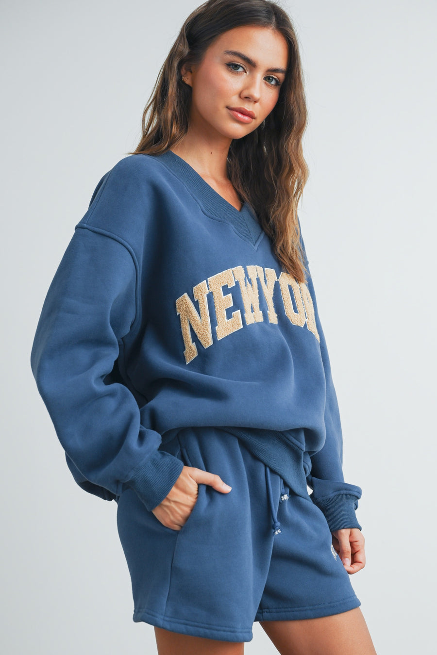 New York V Neck Sweatshirt