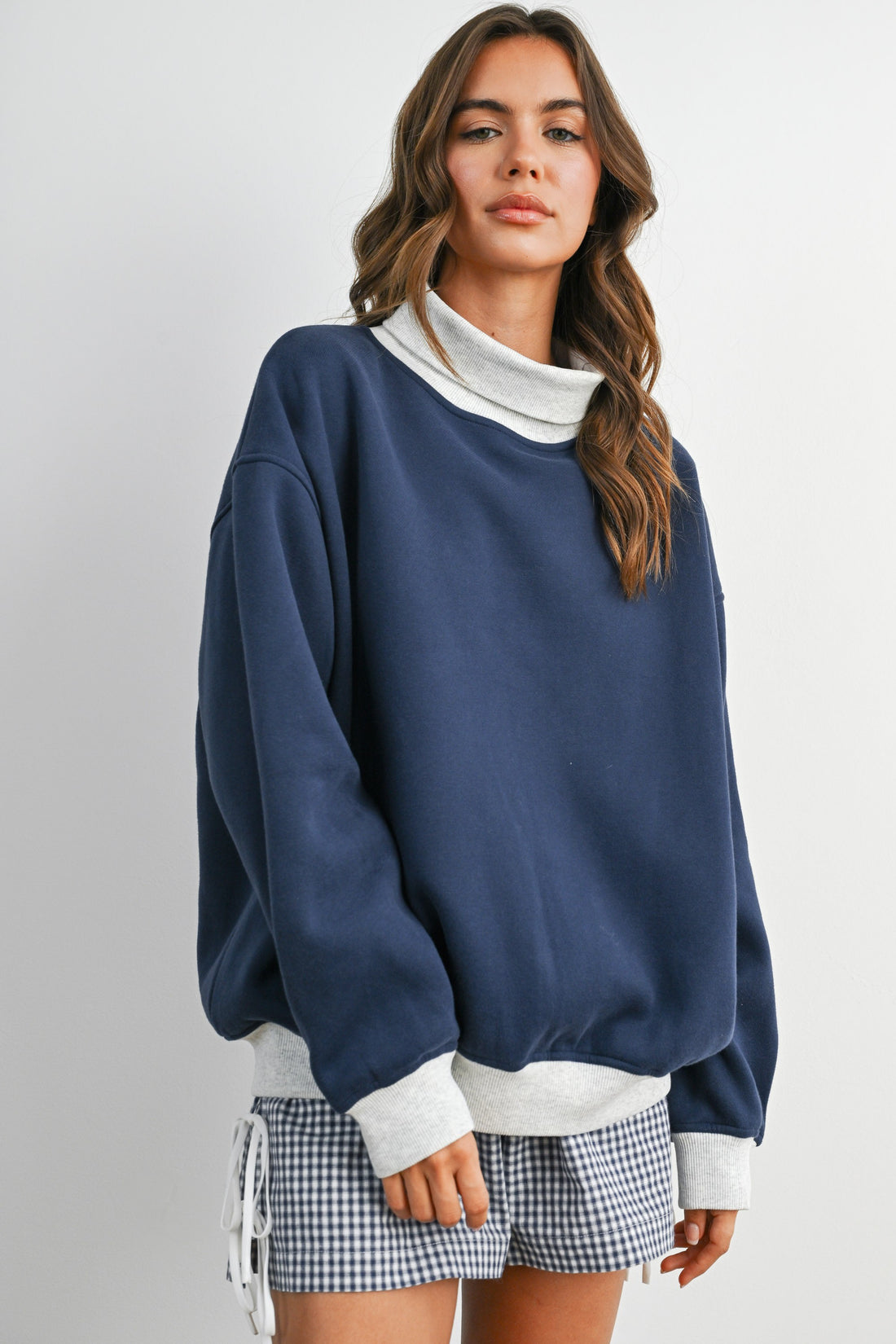 Contrast Turtleneck Oversized Sweatshirt