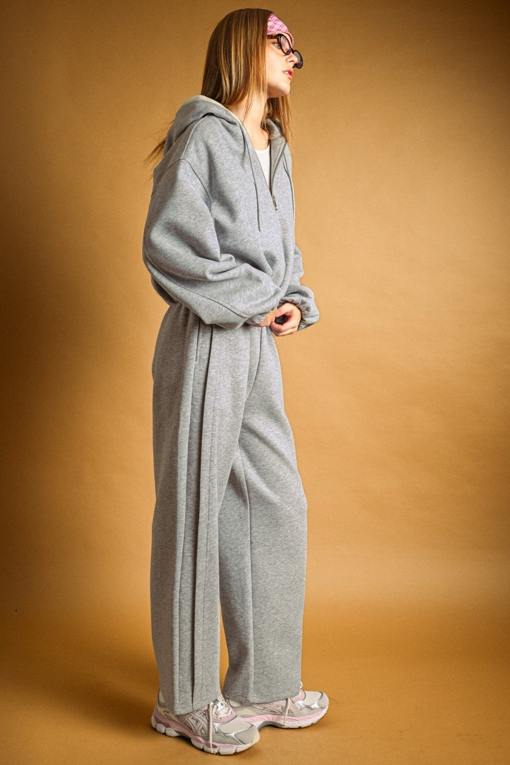 Women’s Wide Leg Fleece Sweatpants
