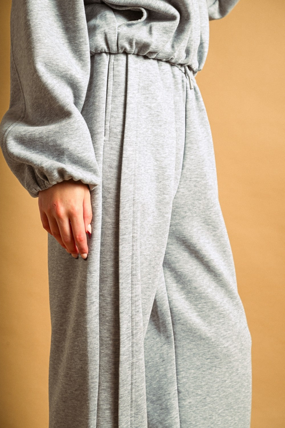 Women’s Wide Leg Fleece Sweatpants