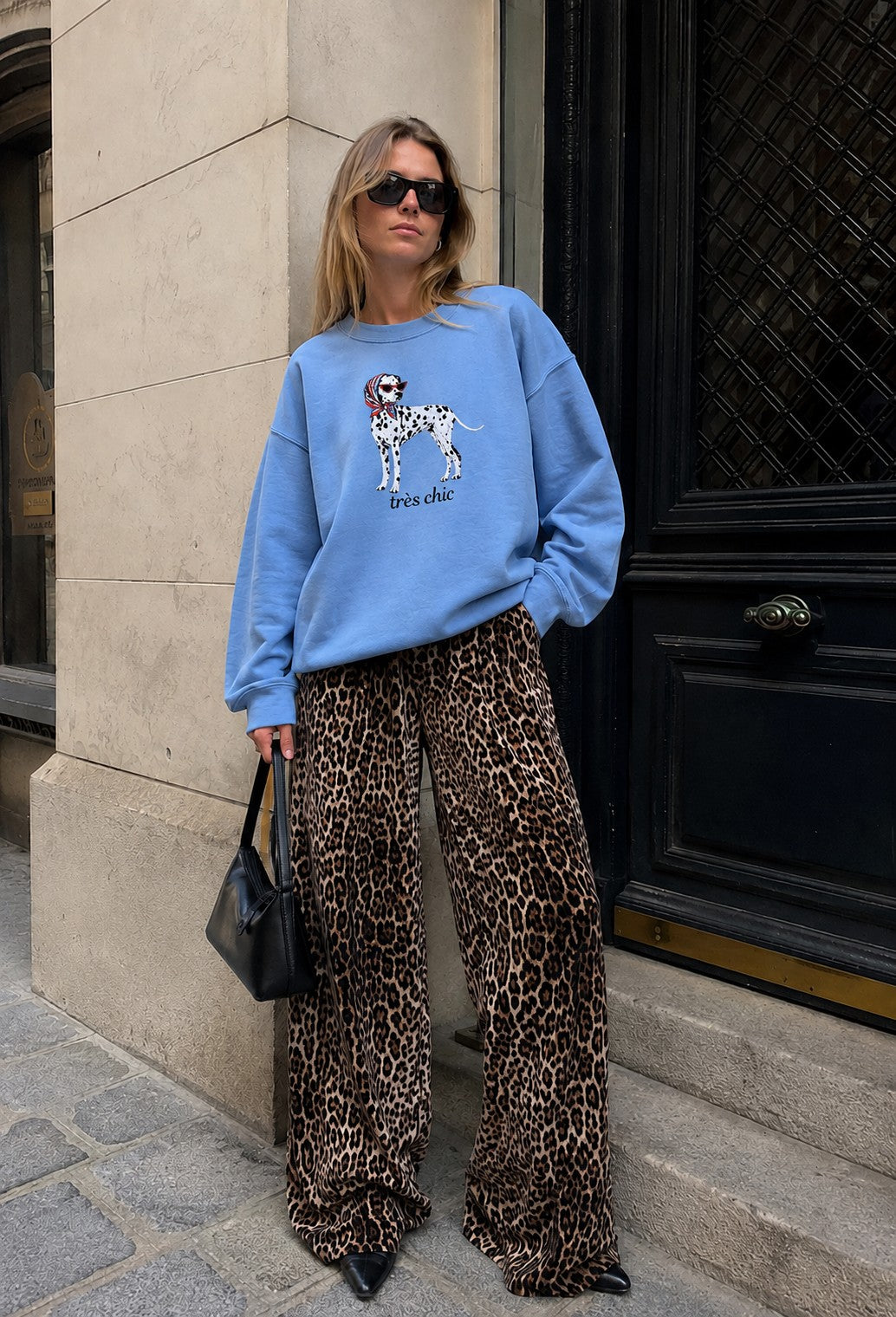 Très Chic Dalmatian Oversized Graphic Sweatshirt