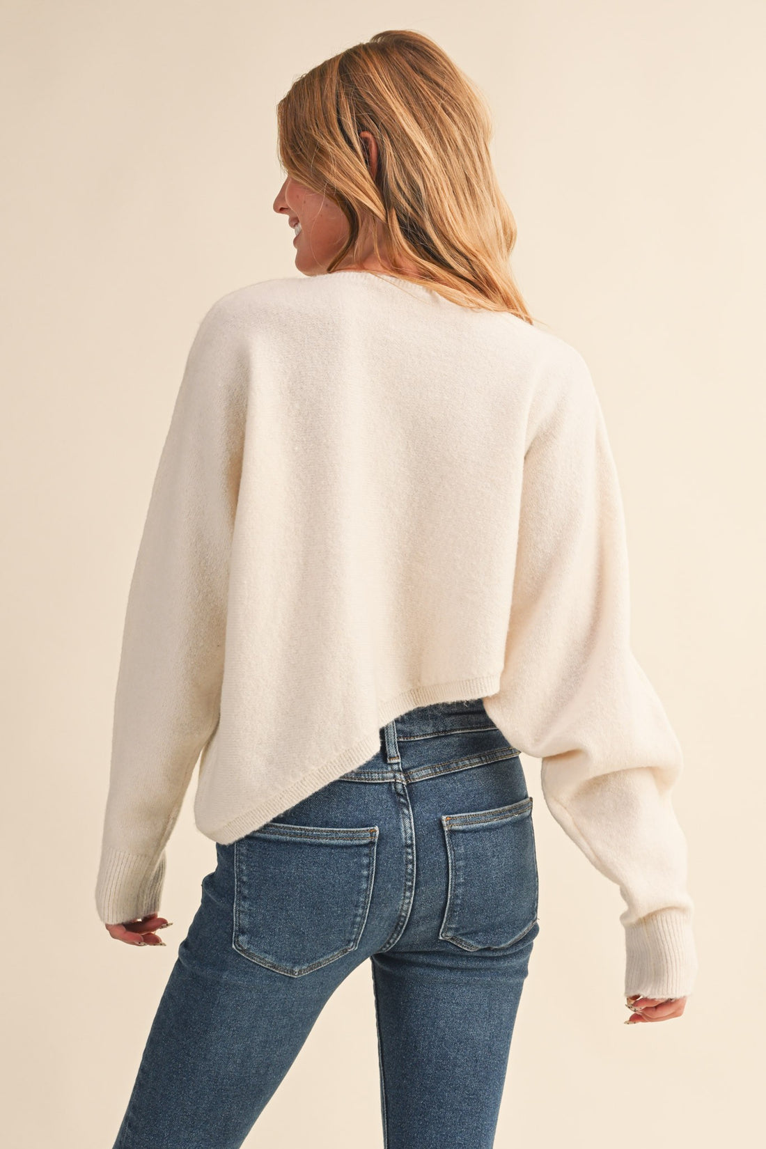 Lightweight Cropped Knit Sweater – Relaxed Fit Soft Pullover