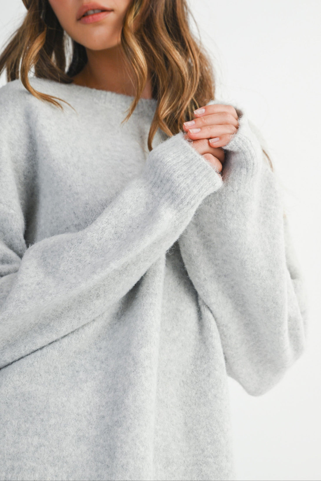 Back Bow Detail Open Slit Knit Pullover Sweater – Evercado