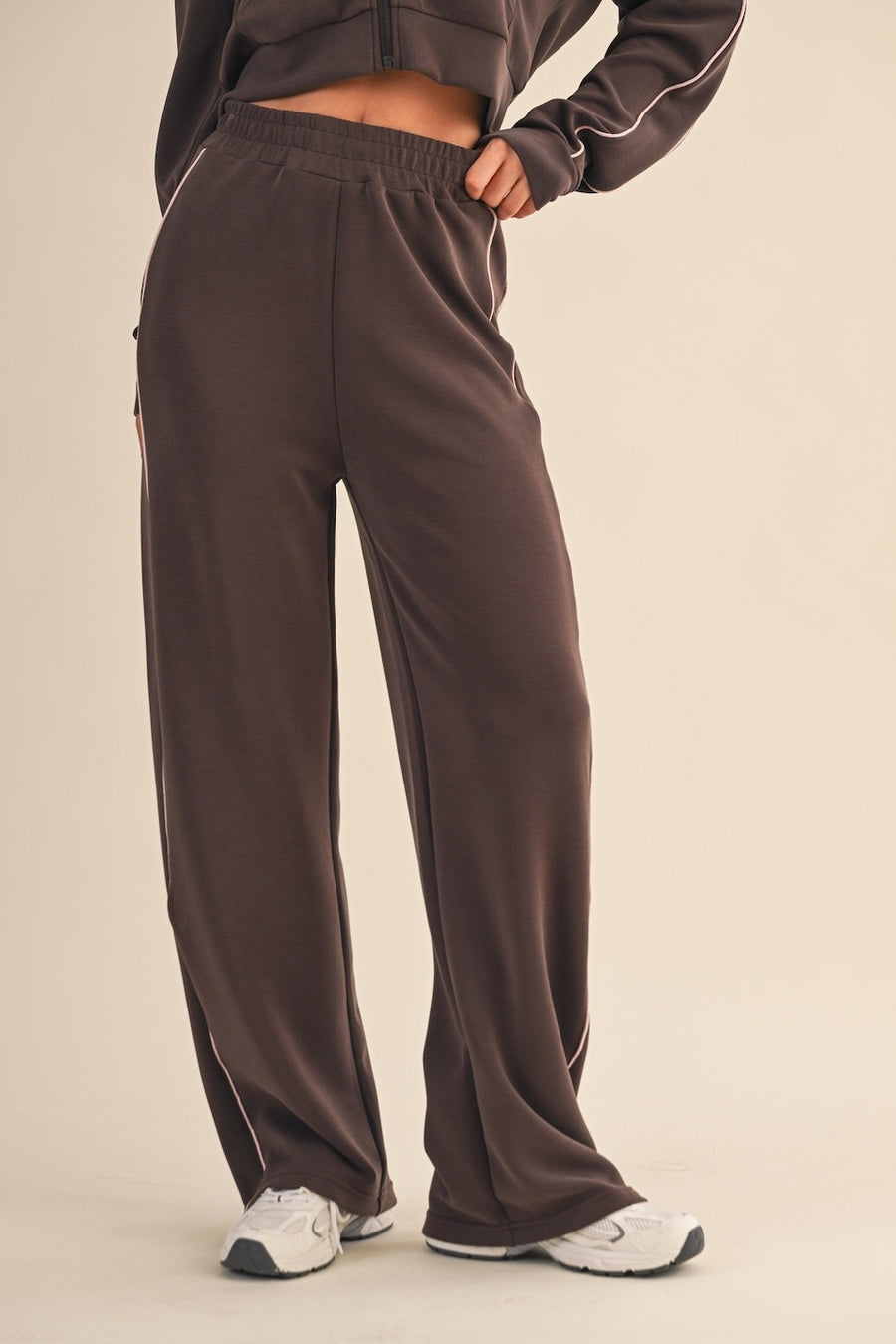 Super Soft Contrast Piping Wide-Leg Lounge Pants
