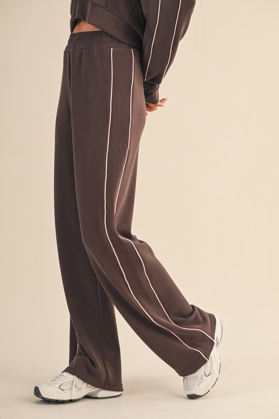 Super Soft Contrast Piping Wide-Leg Lounge Pants