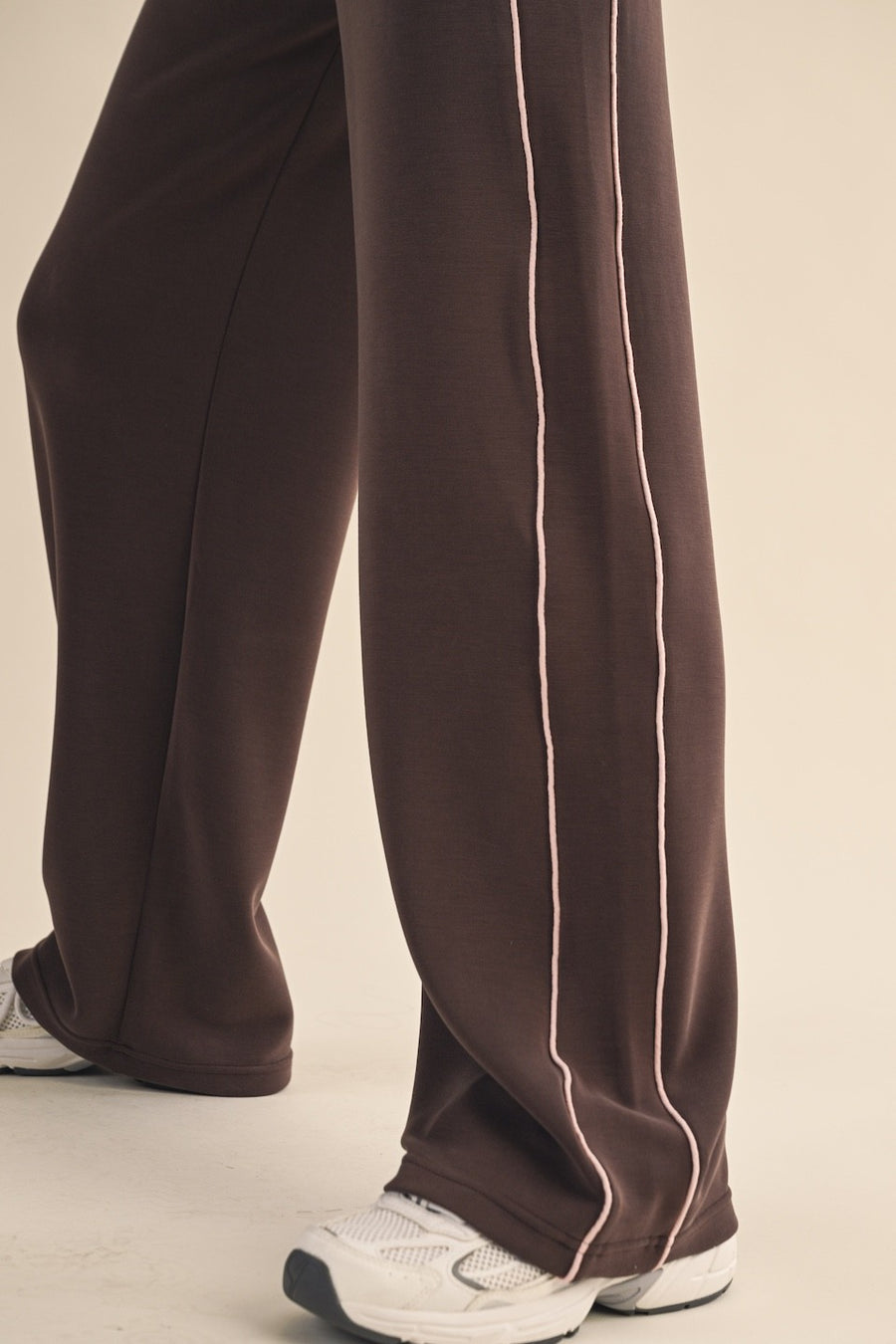 Super Soft Contrast Piping Wide-Leg Lounge Pants