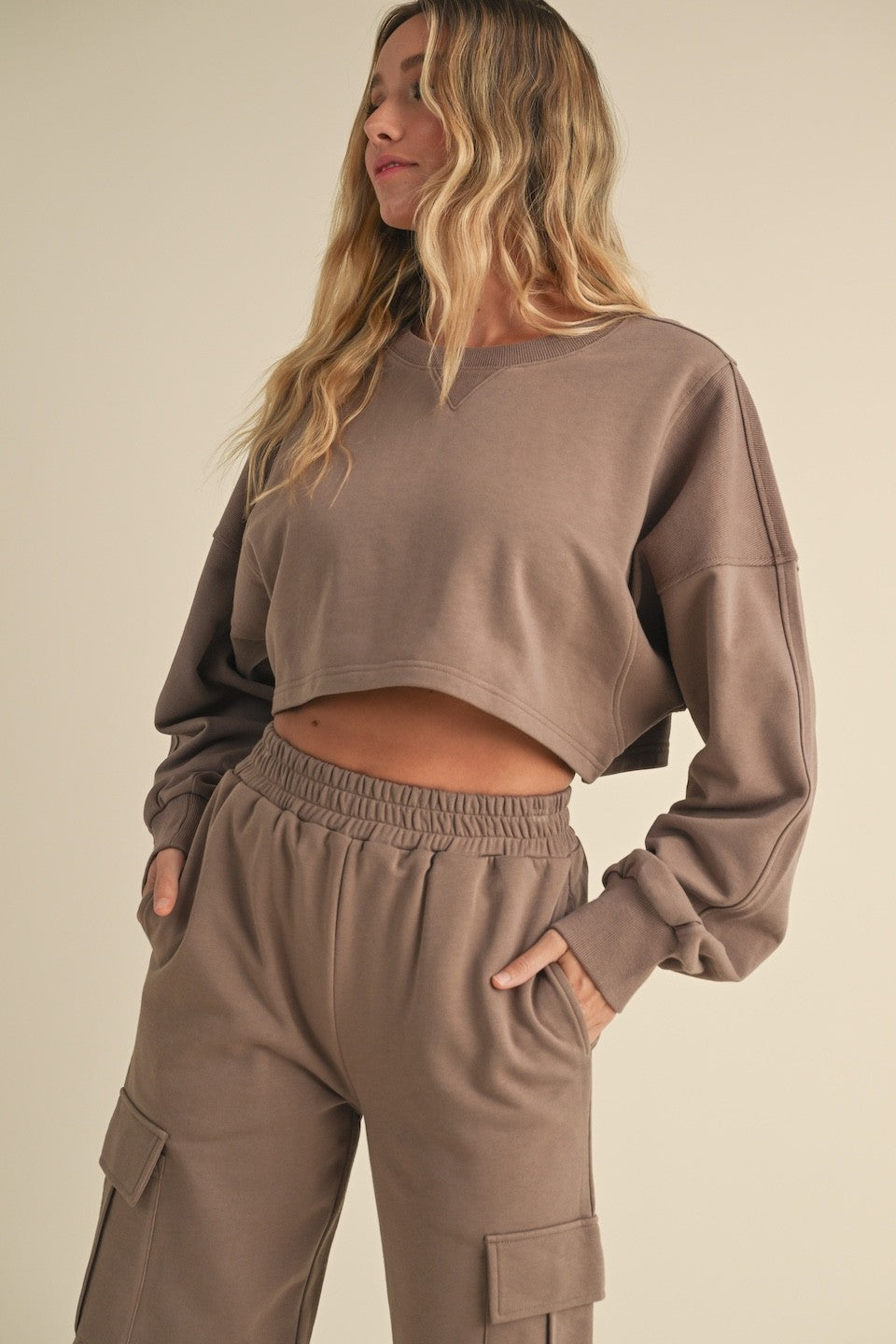 Oversized Crop Sweatshirt and Cargo Sweatpants Set