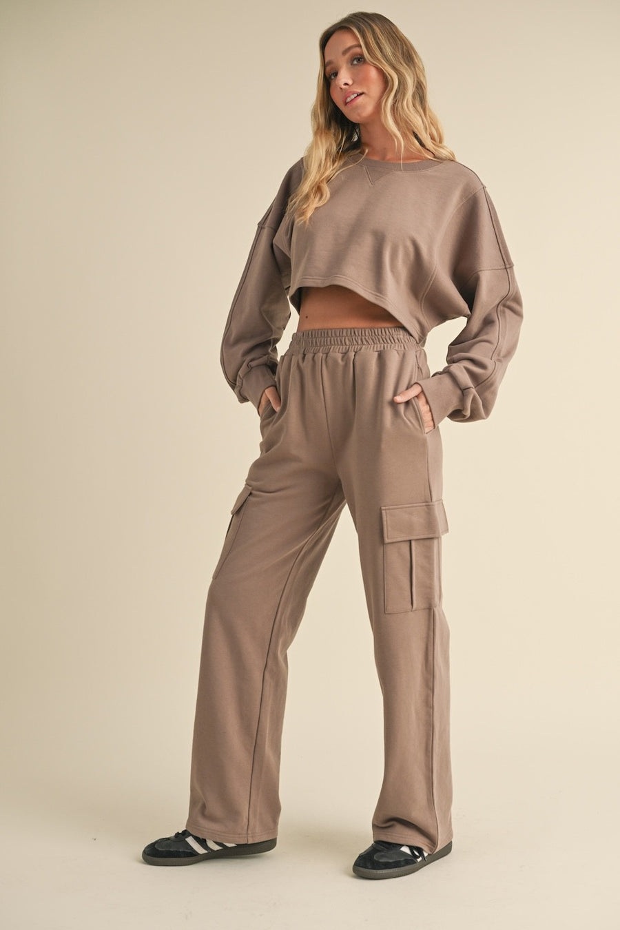 Oversized Crop Sweatshirt and Cargo Sweatpants Set