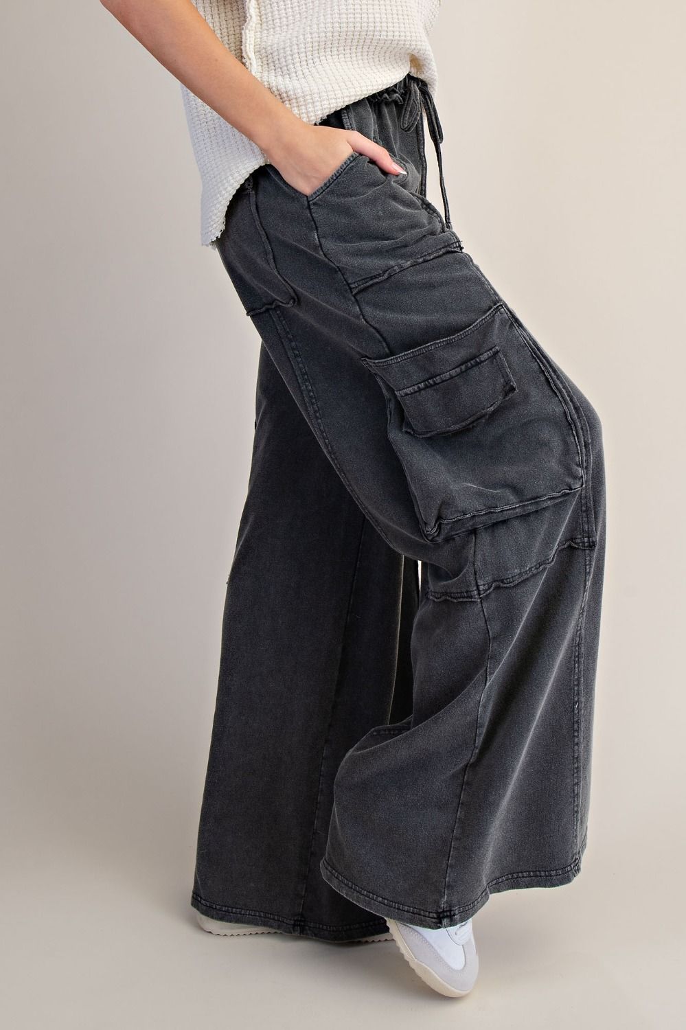Mineral Washed Wide Leg Pants with Side Pocket
